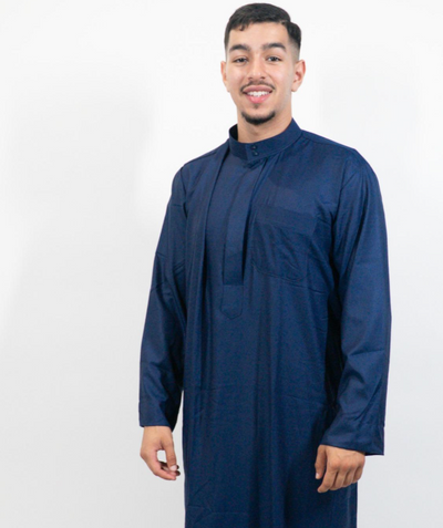 Qamis Homme Classique – Élégance et Simplicité